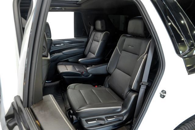 Used 2023 Cadillac Escalade Sport RWD image 57