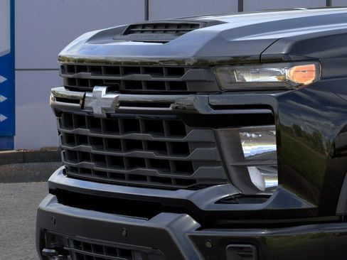 New 2026 Chevrolet Silverado 2500 Custom w/ Custom Value Package AWD/4WD image 13