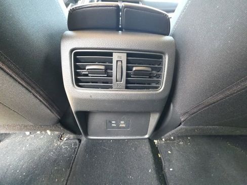 Used 2023 Nissan Rogue SV FWD image 24