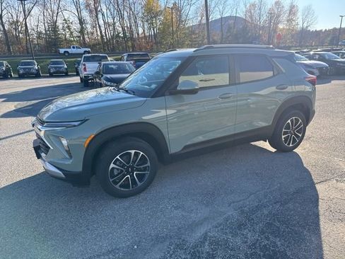 New 2026 Chevrolet TrailBlazer LT w/ LT Cold Weather Package AWD/4WD image 30