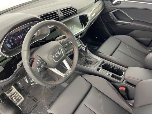 New 2025 Audi Q3 2.0T Premium Plus image 5