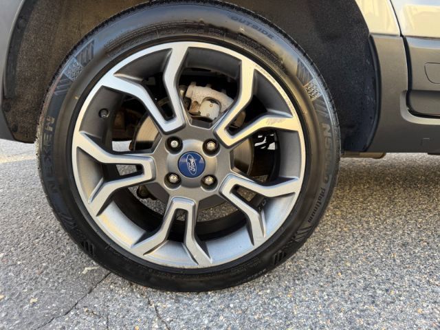Used 2019 Ford EcoSport SES AWD/4WD image 39