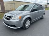 Used 2019 Dodge Grand Caravan SE image 3