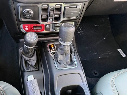 New 2026 Jeep Gladiator Mojave AWD/4WD image 12