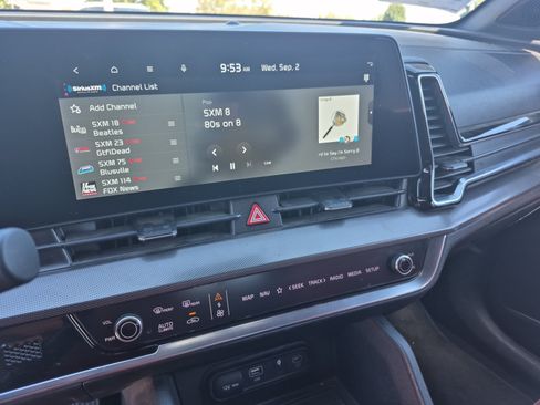 Used 2023 Kia Sportage SX FWD image 11