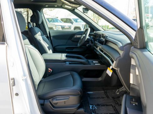 New 2027 Kia Telluride S image 10