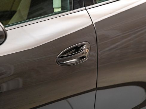 Used 2016 Porsche Panamera Turbo S image 25