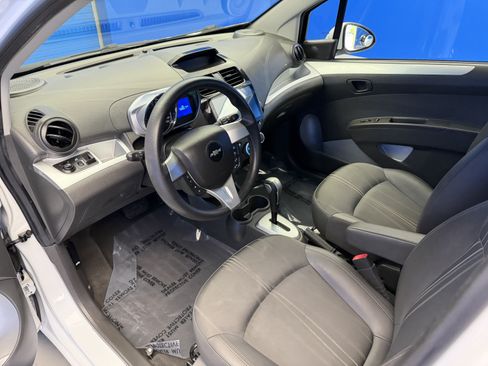 Used 2015 Chevrolet Spark LT FWD image 11