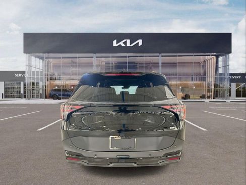 New 2026 Kia Sportage X-Line w/ X-Line Premium Package AWD/4WD image 7