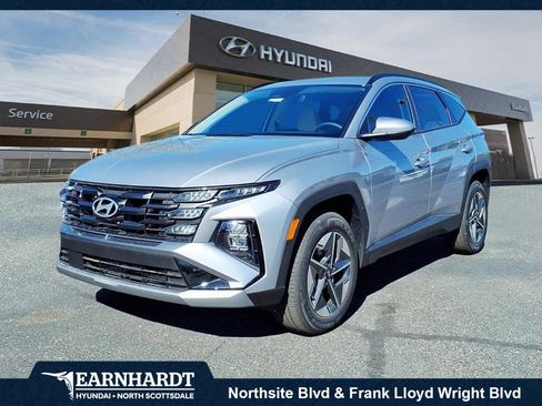 New 2026 Hyundai Tucson SEL image 1