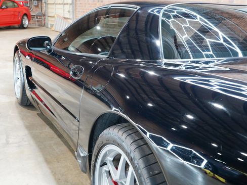 Used 2003 Chevrolet Corvette Z06 w/ Memory Package, 3 Drivers RWD image 20