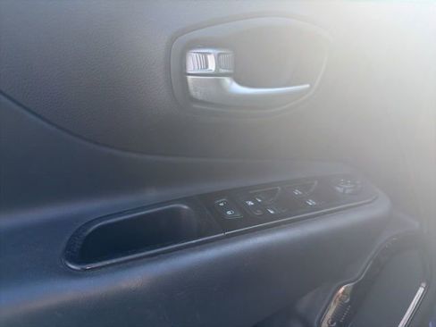 Used 2020 Jeep Renegade Altitude image 10