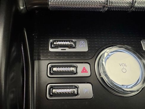 New 2025 Lincoln Nautilus Reserve w/ Jet Appearance Package image 60