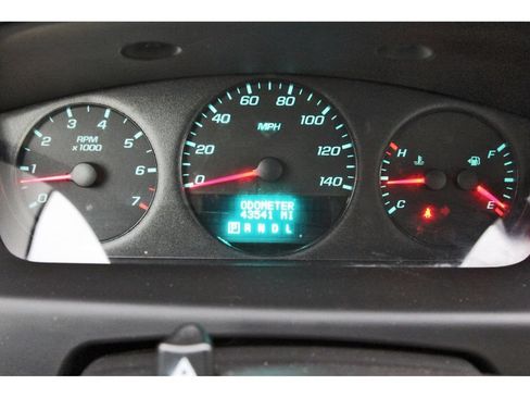 Used 2014 Chevrolet Impala Limited LS FWD image 16