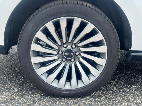 Used 2019 Lincoln Navigator Reserve AWD/4WD image 13