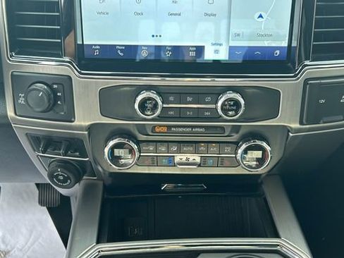 Certified 2022 Ford F250 Platinum AWD/4WD image 21