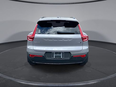 Used 2026 Volvo XC40 B5 Ultra w/ Climate Package AWD/4WD image 17