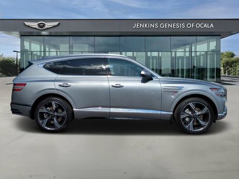 Certified 2025 Genesis GV80 3.5T Prestige AWD/4WD image 2