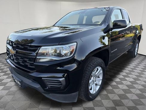 Used 2022 Chevrolet Colorado LT w/ Fleet Safety Package RWD image 3