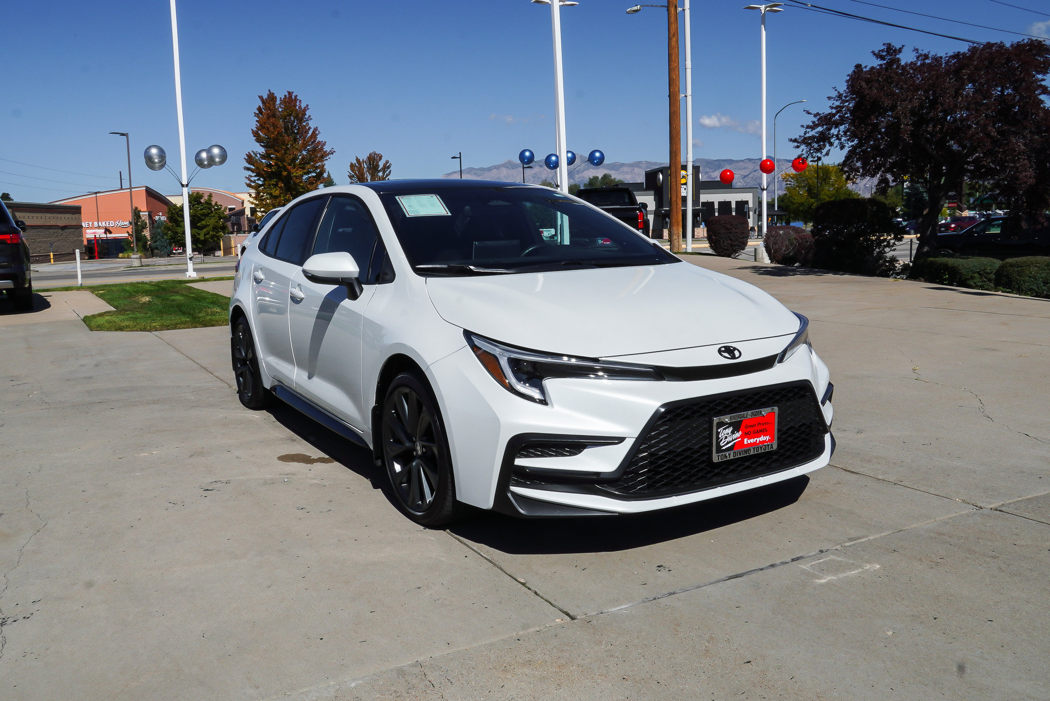 Certified 2026 Toyota Corolla XSE FWD image 2