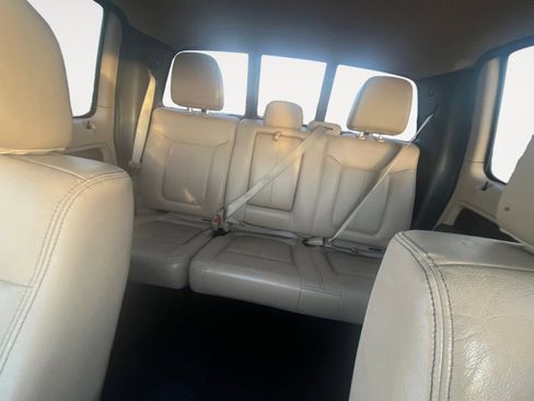 Used 2013 Ford F150 Lariat w/ Luxury Equipment Group image 12