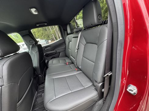 New 2026 GMC Canyon Elevation w/ Convenience Package image 15