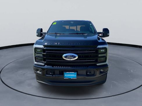 Used 2026 Ford F250 Platinum w/ FX4 Off-Road Package AWD/4WD image 12