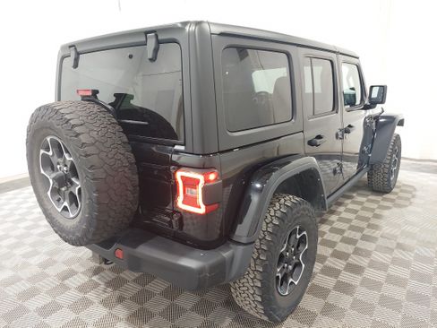 Used 2022 Jeep Wrangler Unlimited Rubicon 4xe w/ Steel Bumper Group AWD/4WD image 3