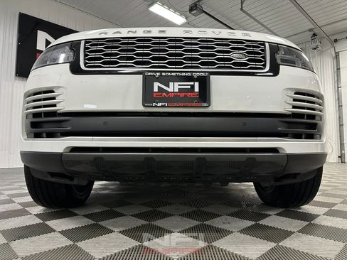 Used 2018 Land Rover Range Rover Supercharged image 14