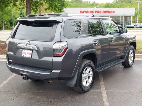 Used 2019 Toyota 4Runner SR5 AWD/4WD image 14