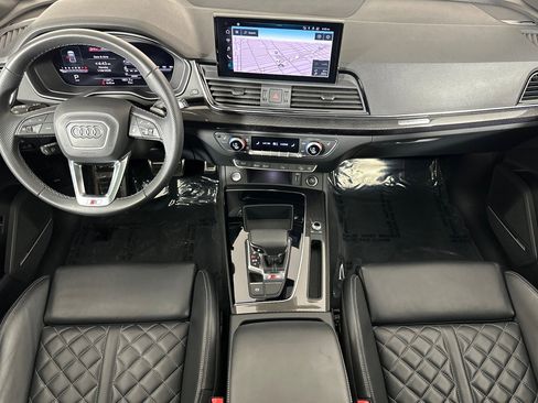 Used 2023 Audi SQ5 Premium Plus w/ Premium Plus Package image 12