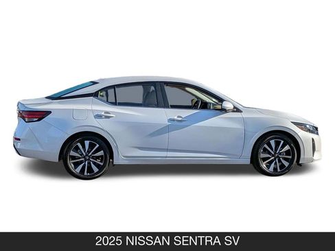 Used 2025 Nissan Sentra SV w/ SV Premium Package FWD image 6