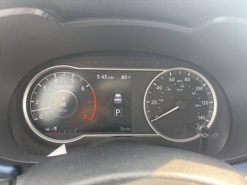 New 2025 Nissan Versa SV w/ Trunk Package image 17