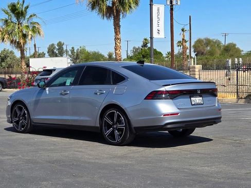 Used 2024 Honda Accord Sport image 6
