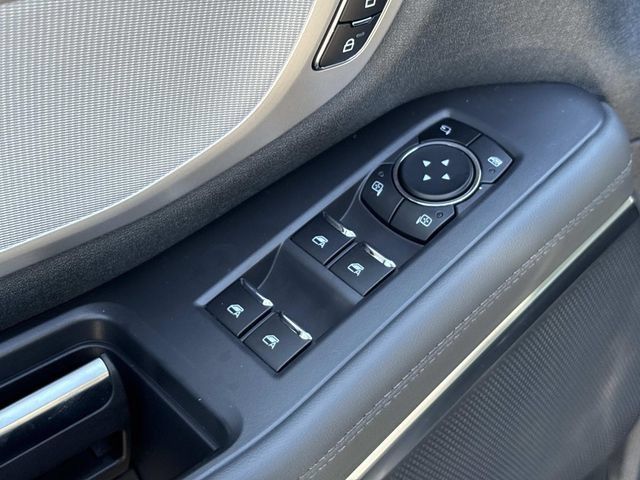 New 2026 Ford Expedition Active RWD image 21