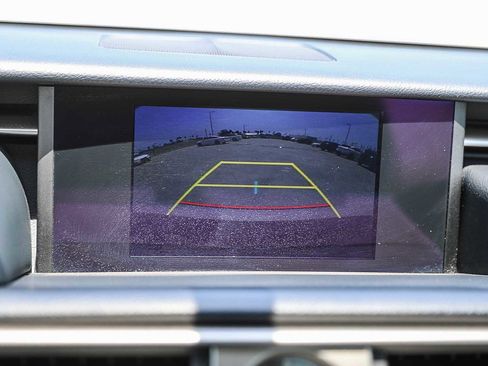 Used 2016 Lexus IS 200t RWD image 23