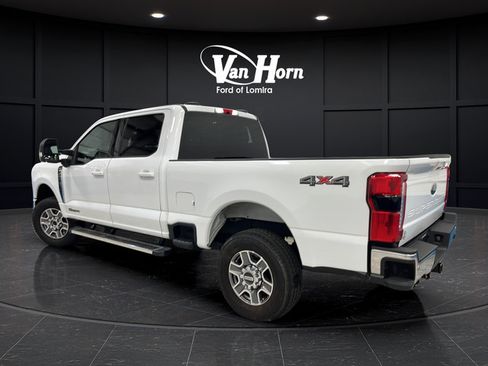 Used 2026 Ford F250 Lariat AWD/4WD image 5