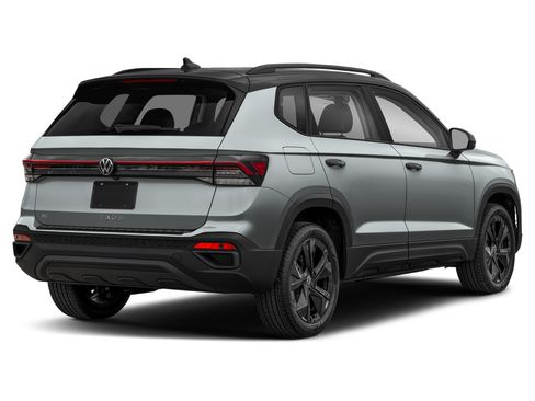 New 2026 Volkswagen Taos SE AWD/4WD image 2