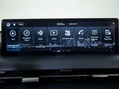 Used 2022 Genesis GV70 3.5T Sport image 21