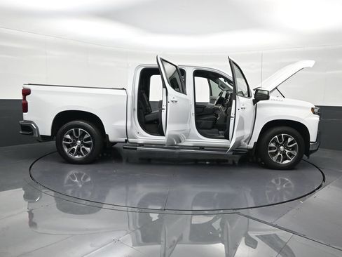 Used 2021 Chevrolet Silverado 1500 LT w/ All Star Edition Plus image 33