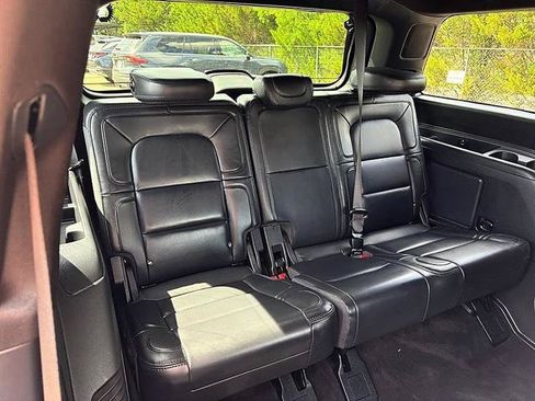 Used 2022 Lincoln Navigator Reserve AWD/4WD image 50