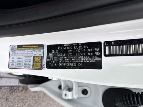 New 2025 Kia K4 GT-Line w/ GT-Line Premium Package image 23