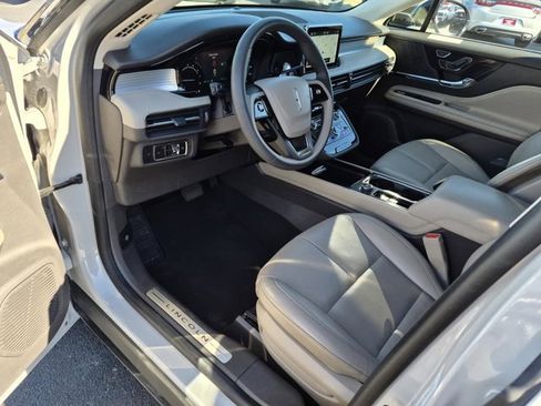 Used 2022 Lincoln Corsair FWD w/ Equipment Group 101A image 12