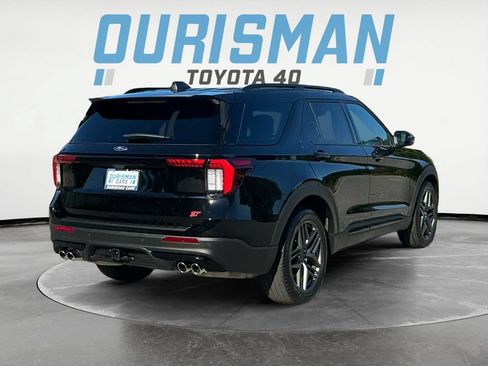 Used 2025 Ford Explorer ST AWD/4WD image 7