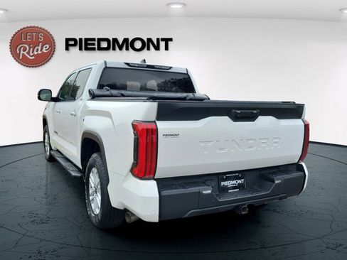 Used 2023 Toyota Tundra SR5 w/ SR5 Premium Package RWD image 8