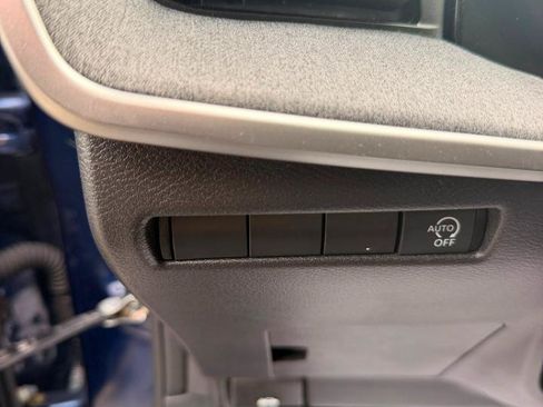 Used 2026 Nissan Kicks SV FWD image 25