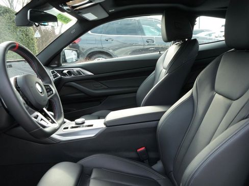 New 2025 BMW 440i xDrive M440i xDrive w/ Premium Package image 2