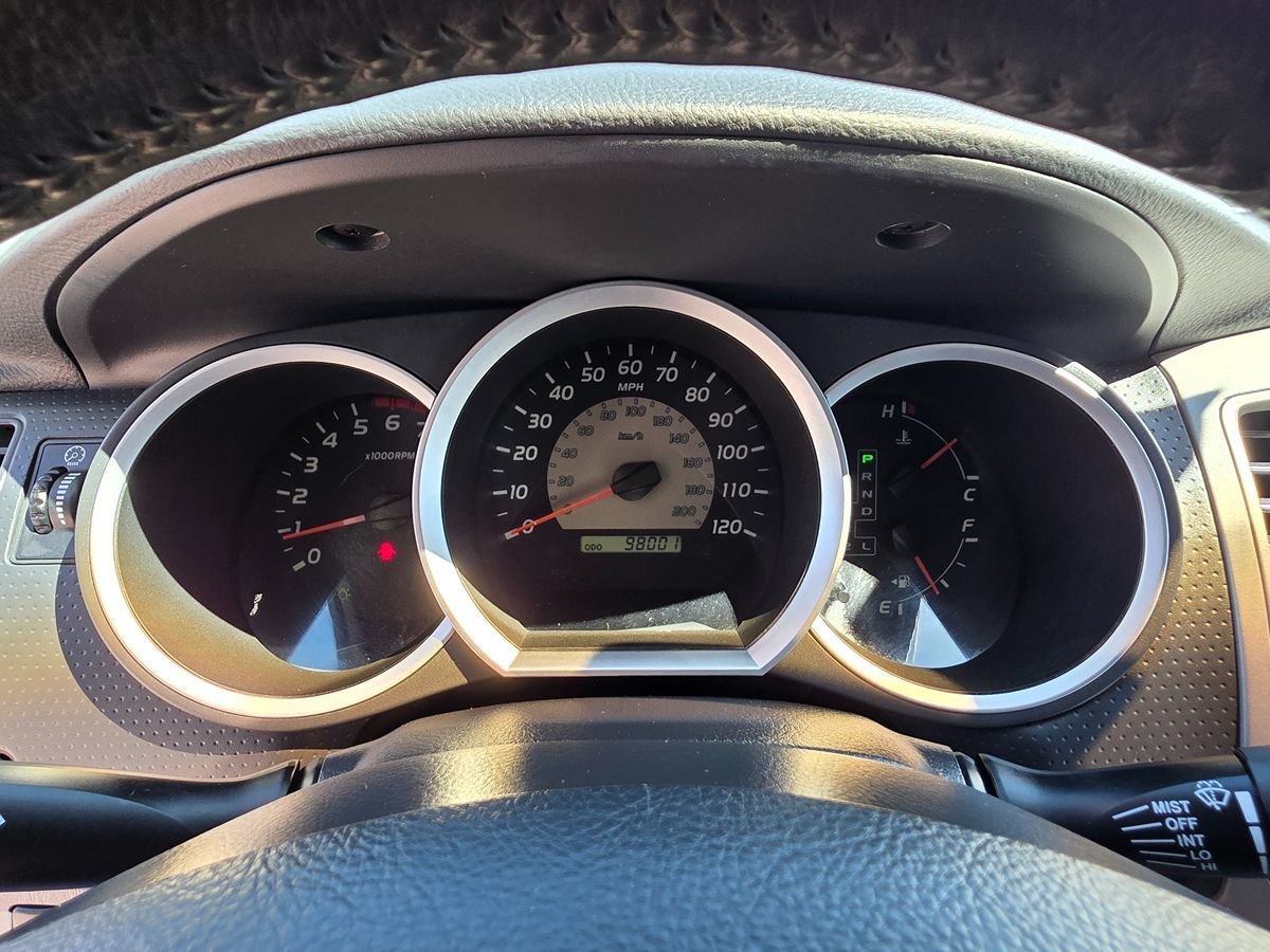 Used 2005 Toyota Tacoma PreRunner RWD image 28