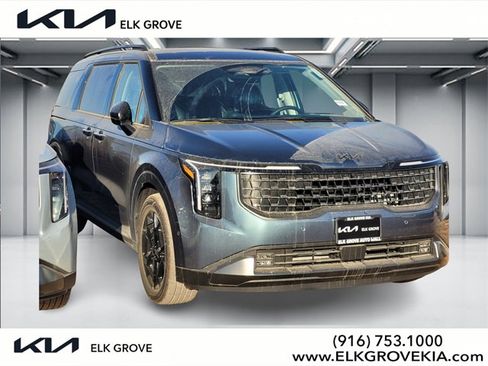 New 2025 Kia Carnival SX image 1