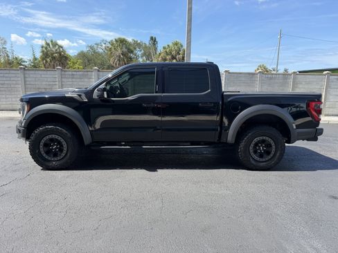 Used 2022 Ford F150 Raptor w/ Equipment Group 801A High AWD/4WD image 2